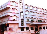 deluxe hotels of Patna, Patna hotel booking, Patna hotel booking, online hotel booking in Patna, Patna hotel directory