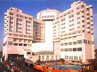 Hotel Crowne Plaza Surya New Delhi