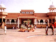 bikaner deluxe hotels, deluxe hotels of bikaner, online reservation of hotels in bikaner